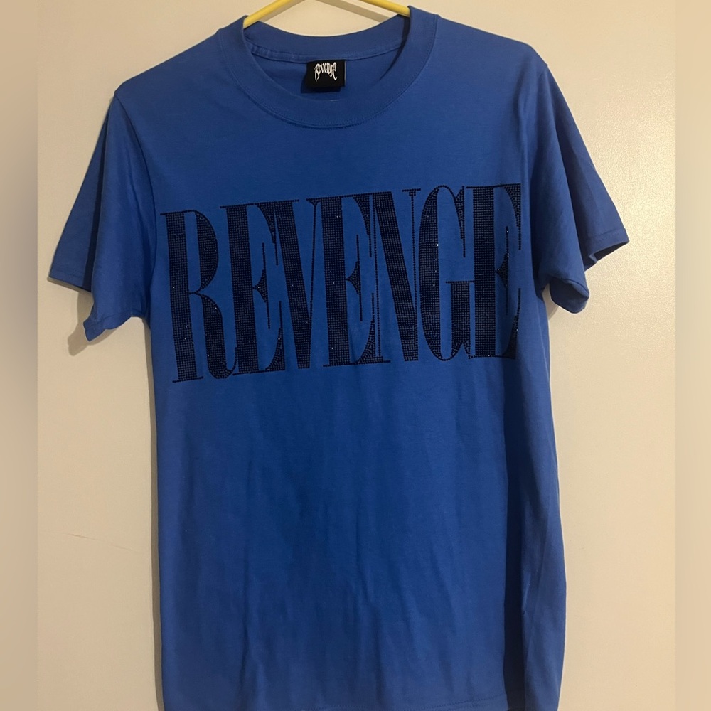 Revenge shirt in blue like new condition